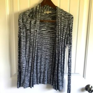 3/$30 Cleo shades of gray open cardigan size S